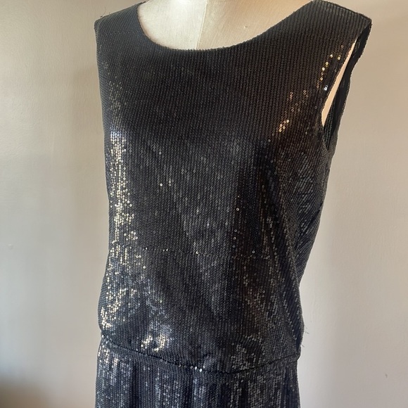 EXPRESS formal / evening cocktail black sequins dress cap sleeve lined SM - Picture 4 of 11